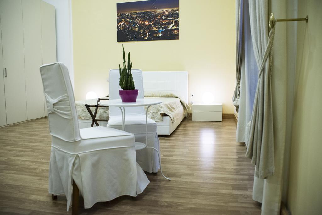 B&B Palazzo Ruffo Di Bagnara Napoli Cameră foto