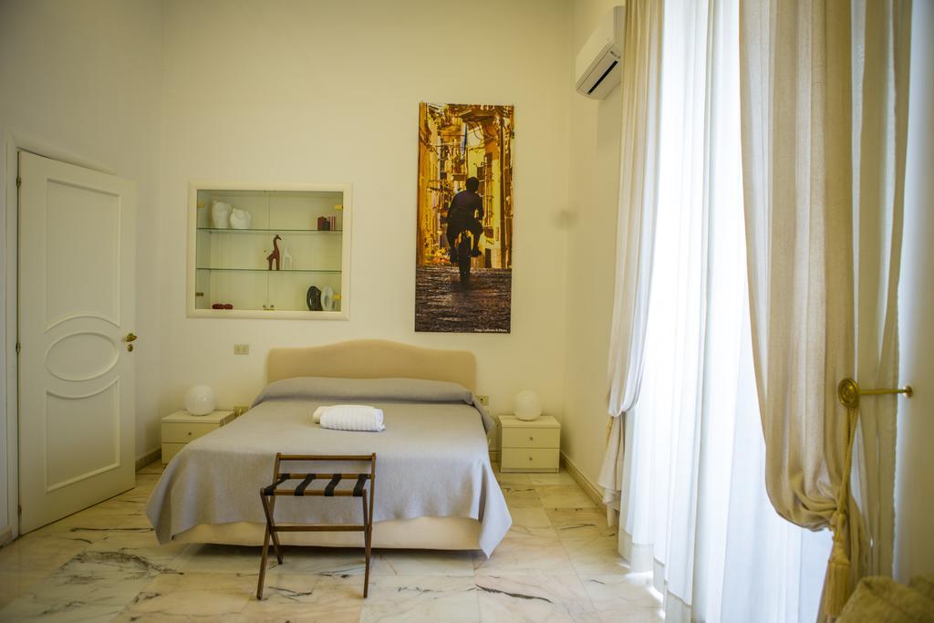 B&B Palazzo Ruffo Di Bagnara Napoli Exterior foto