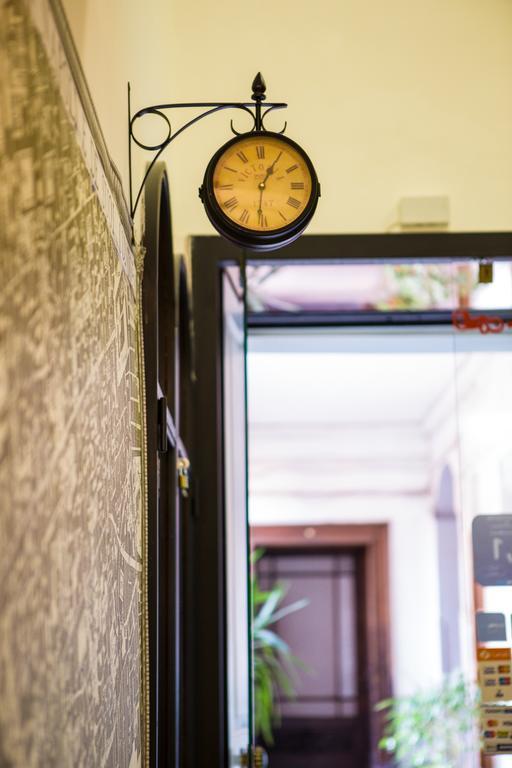 B&B Palazzo Ruffo Di Bagnara Napoli Exterior foto